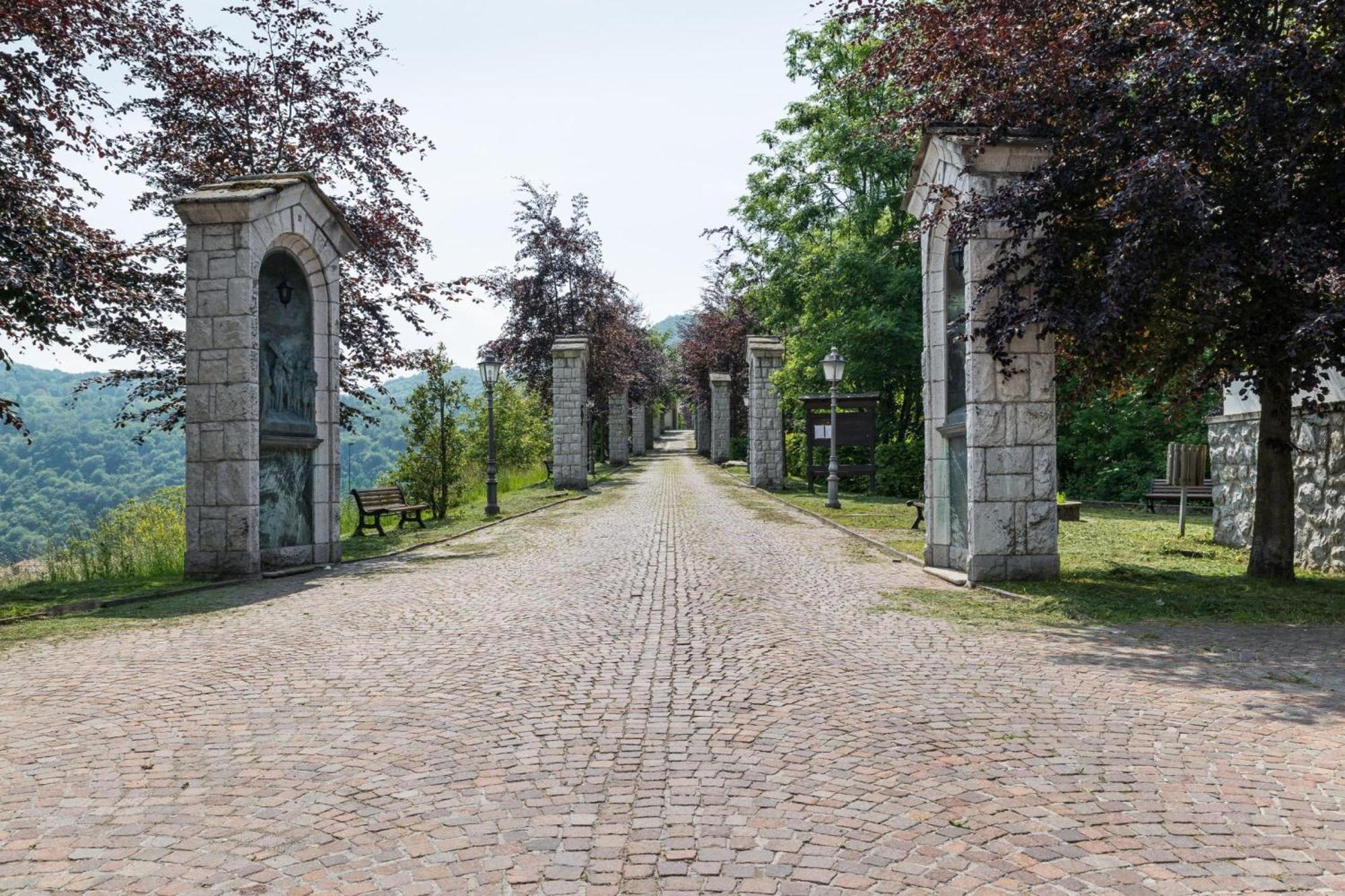 Casa Busso - Happy Rentals Esino Lario Exterior photo