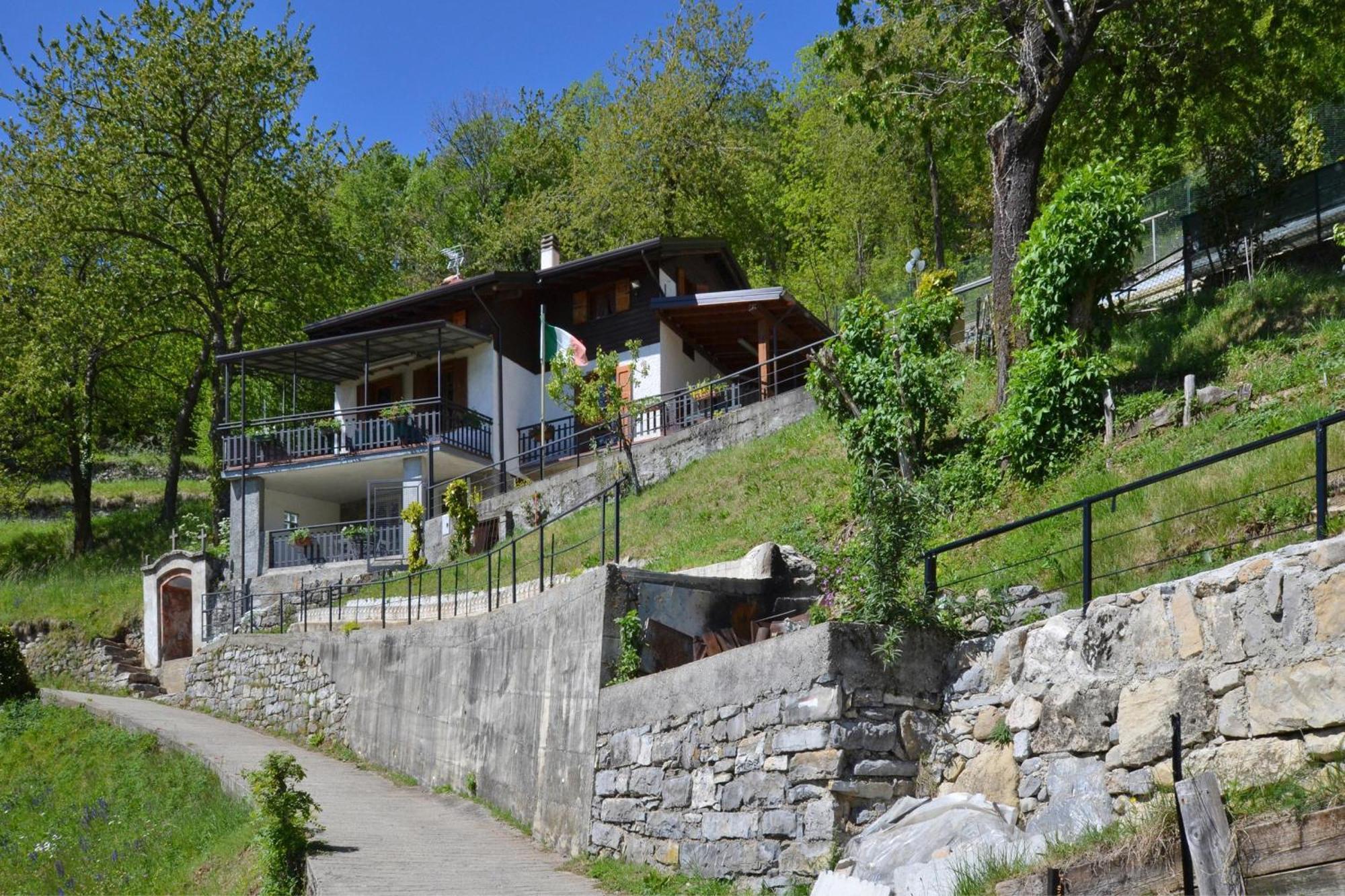 Casa Busso - Happy Rentals Esino Lario Exterior photo