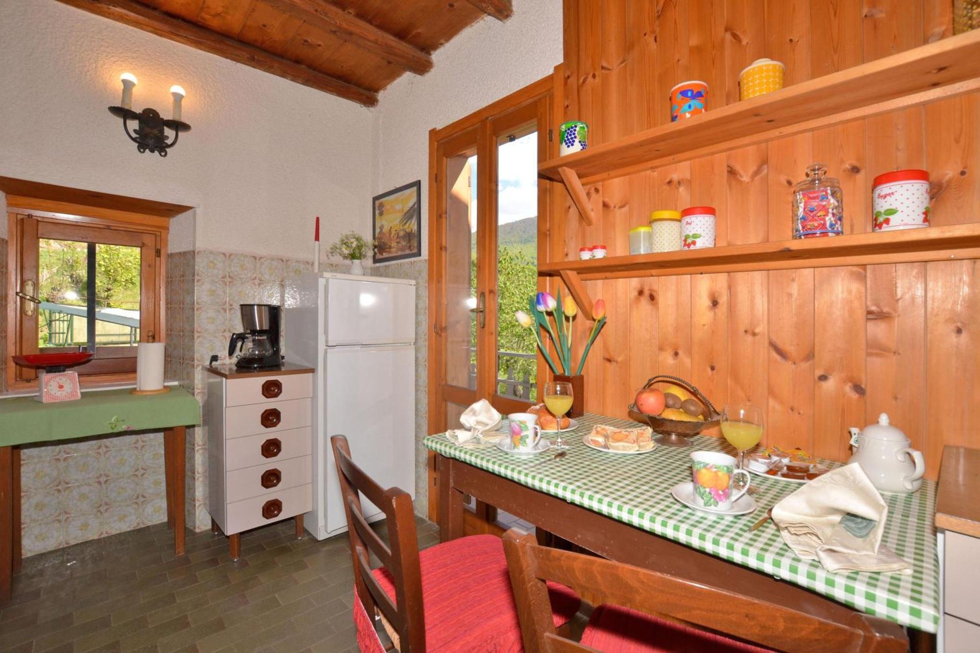 Casa Busso - Happy Rentals Esino Lario Exterior photo