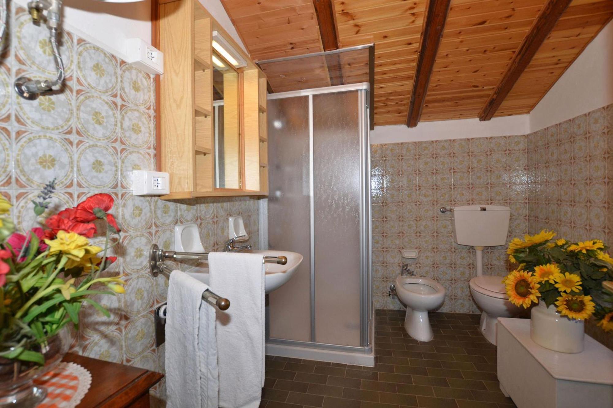Casa Busso - Happy Rentals Esino Lario Exterior photo